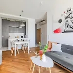 Superapart Kolejowa 49a